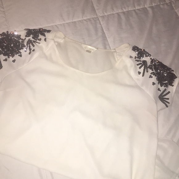 Decree Tops - Sequin sleeve top